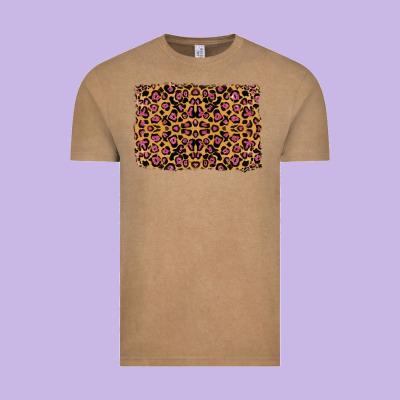 Leopard Glitter Background Vintage Tee Designed By Ranaportraitstore