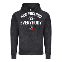 Vintage Black new england everybody Vintage Hoodie - artisFamous