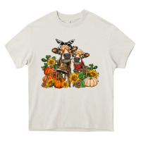 Cream Fall heifer cows Heavy Core Tee - RanaPortraitStore