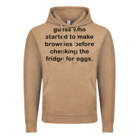 Vintage Coffee guess who started to make brownies Vintage Hoodie - artisFamous