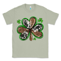 Matcha western st patricks day shamrocks Classic Tee - Artiststas