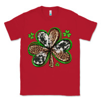 Red western st patricks day shamrocks Classic Tee - Artiststas