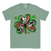 Sage western st patricks day shamrocks Classic Tee - Artiststas