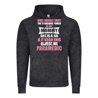 Vintage Black never underestimate mommy paramedic Vintage Hoodie - artisFamous