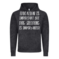 Vintage Black dog sledding is importanter Vintage Hoodie - artisFamous