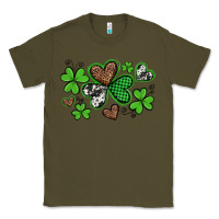 Army Green western st patricks day shamrocks and hearts Classic Tee - Artiststas