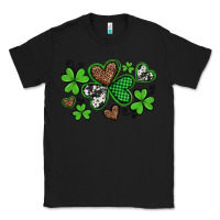 Black western st patricks day shamrocks and hearts Classic Tee - Artiststas