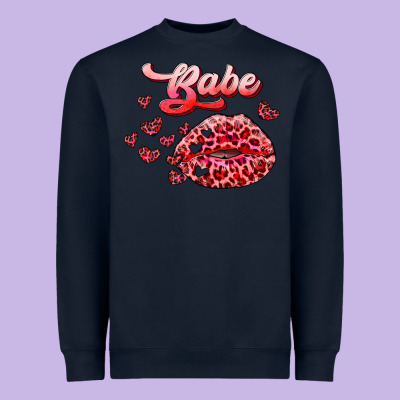 Babe With Kiss Heavyweight Sweatshirt Designed By Ranaportraitstore