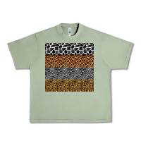 Oil Green safari animals seamless pattern Urban Heavy Tee - BundleAndBundleShop