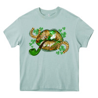 Arona St. Patrick's Day lips Heavy Core Tee - CowGirlArtShop