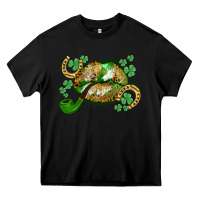 Black St. Patrick's Day lips Heavy Core Tee - CowGirlArtShop