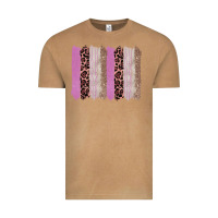 Vintage Camel pink glitter leopard brushstroke background Vintage Tee - RanaPortraitStore