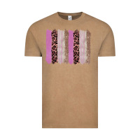 Vintage Coffee pink glitter leopard brushstroke background Vintage Tee - RanaPortraitStore