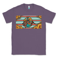 Lavender bucking bronco aztec shape license plate Classic Tee - Artiststas