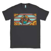 Smoke bucking bronco aztec shape license plate Classic Tee - Artiststas