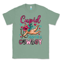 Sage cupid find me a cowboy Classic Tee - OliviaCreatesArt