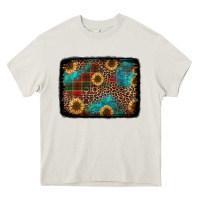 Cream christmas sunflowers and buffalo plaid background Heavy Core Tee - Jasminsmagicworld