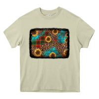 Mossy christmas sunflowers and buffalo plaid background Heavy Core Tee - Jasminsmagicworld