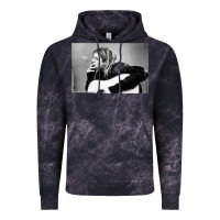 Cloud Black kurt smoking Vintage Hoodie - linhVisuals