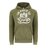 Vintage Olive i'm about to snap photography photographer camera men women t shirt Vintage Hoodie - linhVisuals