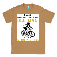 Toasted Coconut Never Underestimate An Old Man With A Mountain Bike Classic Tee - Bettercallsaul