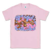 Bubblegum Pink easter butterfly leopard background Classic Tee - Artiststas