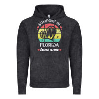 Vintage Black someone in florida loves me t  shirt someone in florida loves me funny Vintage Hoodie - linhVisuals