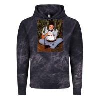 Cloud Black johnny cash eating cake in a bush Vintage Hoodie - linhVisuals