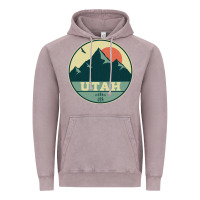 Vintage Zinc utah retro mountain badge Vintage Hoodie - linhVisuals