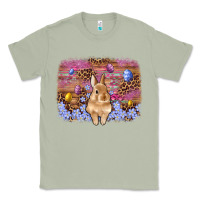 Matcha easter bunny egg leopard background Classic Tee - Artiststas