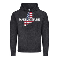 Vintage Black made in maine american flag funny patriotic state lover gift Vintage Hoodie - linhVisuals