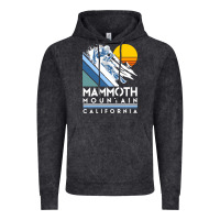 Vintage Black mammoth mountain california retro ski sweatshirt Vintage Hoodie - linhVisuals