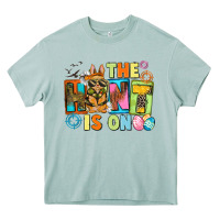 Arona The hunt is on Easter Day Heavy Core Tee - CowGirlArtShop
