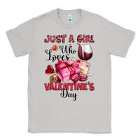 Moon Dust just a girl who loves valentine's day Classic Tee - OliviaCreatesArt