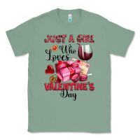 Sage just a girl who loves valentine's day Classic Tee - OliviaCreatesArt
