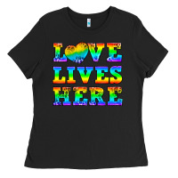 Black Western Love Lives Here Ladies Tee - BundleAndBundleShop