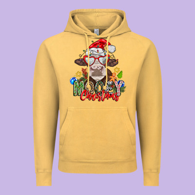 Mooey Christmas Vintage Hoodie Designed By Cowhidedigitalart