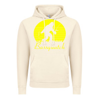 Vintage Artic bassquatch bigfoot Vintage Hoodie - linhVisuals