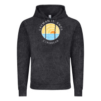 Vintage Black cayman islands retro colorful ocean sunset palm tree novelty Vintage Hoodie - linhVisuals