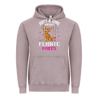 Vintage Zinc fennec fox just a girl who loves fennec foxes t shirt Vintage Hoodie - linhVisuals