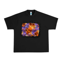 Black halloween pumpkin and leopard background Urban Heavy Tee - BundleAndBundleShop