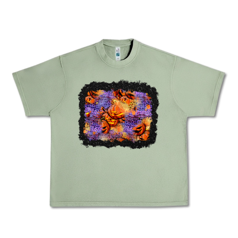 Halloween Pumpkin And Leopard Background Urban Heavy Tee by BundleAndBundleShop | Teevron