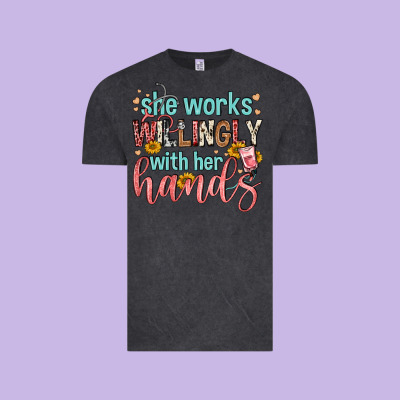 She Works Willingly With Her Hands Vintage Tee Designed By Fadigitalartstudio