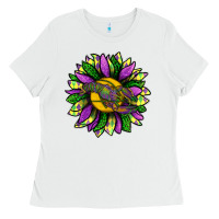 White Mardi Gras Sunflower With Crawfish Ladies Tee - BundleAndBundleShop