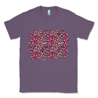 Lavender pink glitter leopard with heart background Classic Tee - OliviaCreatesArt