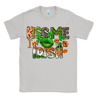Moon Dust Kiss me i am irish St. Patrick's Day Classic Tee - CowGirlArtShop