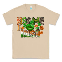 Mushroom Kiss me i am irish St. Patrick's Day Classic Tee - CowGirlArtShop