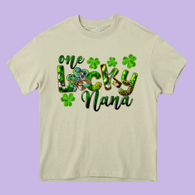 St. Patrick's Day One Lucky Nana Heavy Core Tee Designed By Ranaportraitstore