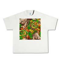 Pistachio St. Patrick's Day Horse With Horseshoes Seamless Urban Heavy Tee - FaDigitalArtStudio
