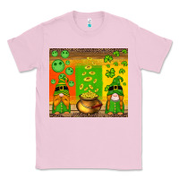 Bubblegum Pink st patricks gnomes and coins with shamrock Classic Tee - Artiststas